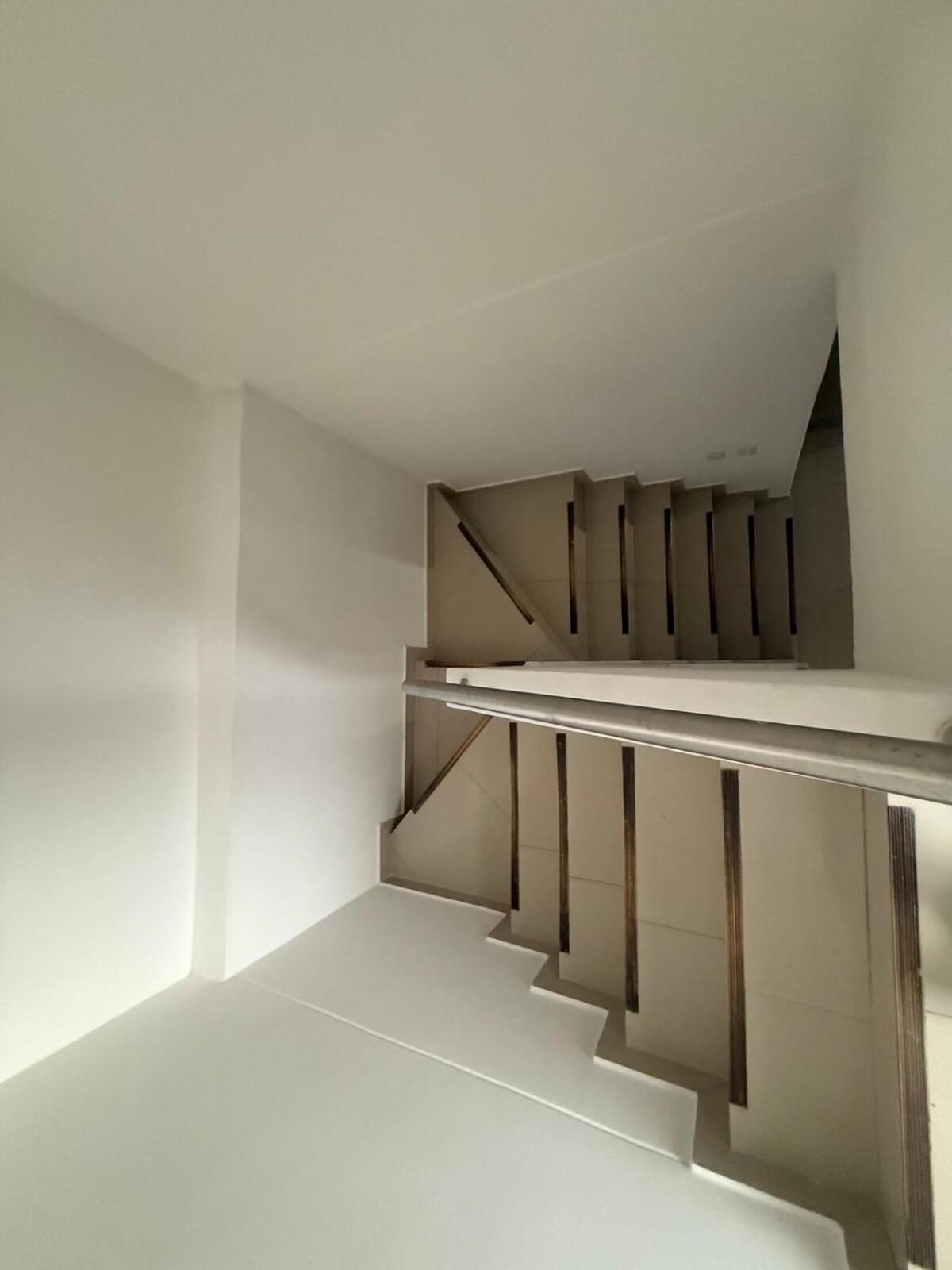 Hermosa Habitacion A Una Cuadra Del Ventura Plaza 3 Cúcuta المظهر الخارجي الصورة