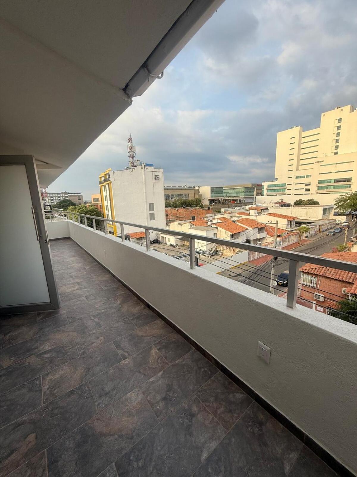 Hermosa Habitacion A Una Cuadra Del Ventura Plaza 3 Cúcuta المظهر الخارجي الصورة